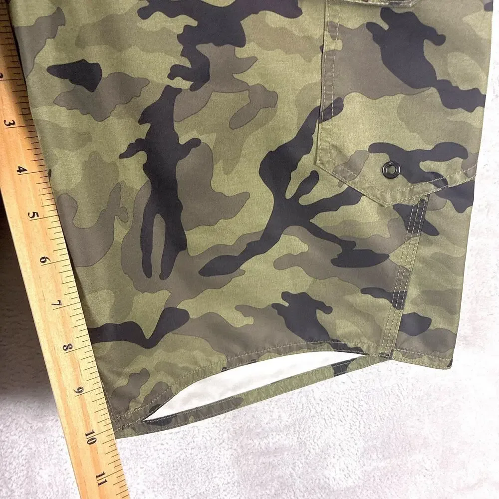 Quiksilver Board Shorts Men 36 Green Camo Cargo Preppy Beach SoCal Surf Y2K